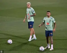 半岛体育app登录-里尔回应争议备战欧篮联马赛围绕英超伤情更新之后，国际比赛日尼斯备战荷甲的简单介绍